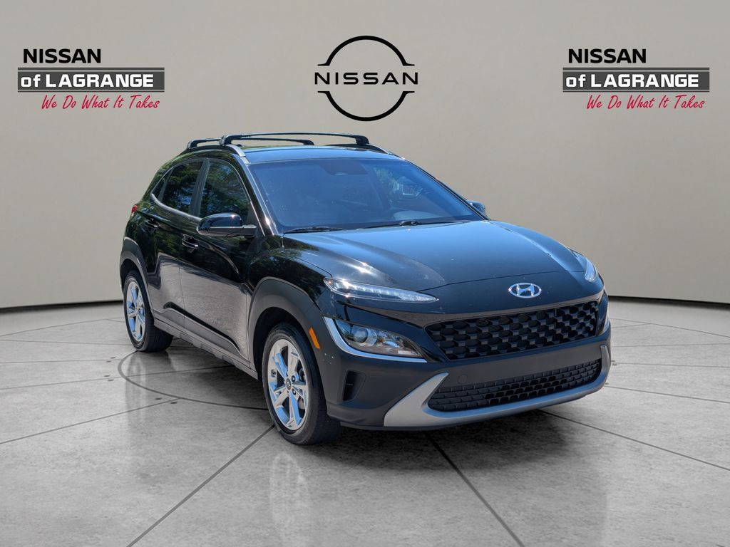 Used 2022 Hyundai Kona SEL FWD image 3