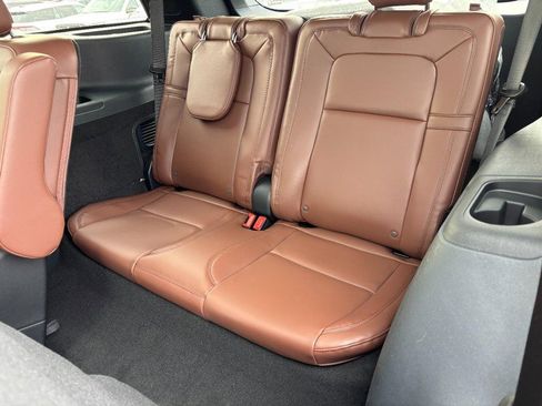 New 2026 Lincoln Aviator Reserve image 10