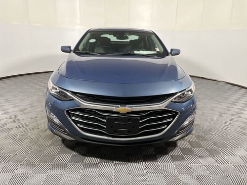 Used 2024 Chevrolet Malibu LT FWD image 3