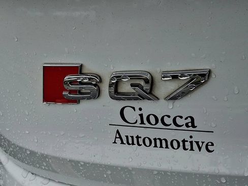 Used 2021 Audi SQ7 Premium Plus AWD/4WD image 29