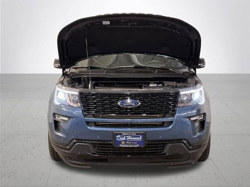 Used 2018 Ford Explorer Sport w/ Equipment Group 401A AWD/4WD image 5