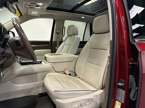 Used 2022 GMC Yukon Denali w/ Max Trailering Package image 25