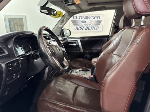 Used 2016 Toyota 4Runner Limited image 18