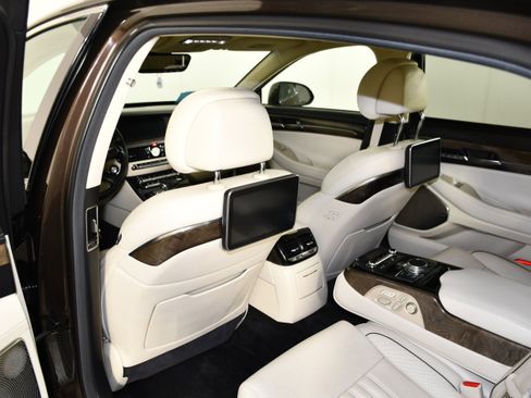 Used 2019 Genesis G90 5.0 Ultimate AWD/4WD image 50
