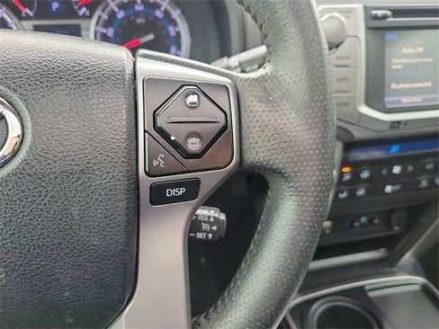 Used 2017 Toyota 4Runner Limited image 15