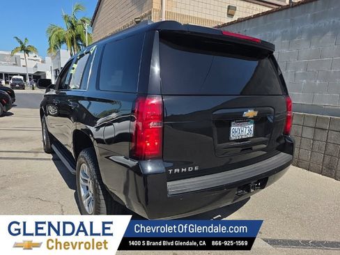 Used 2019 Chevrolet Tahoe LS w/ Enhanced Driver Alert Package AWD/4WD image 3
