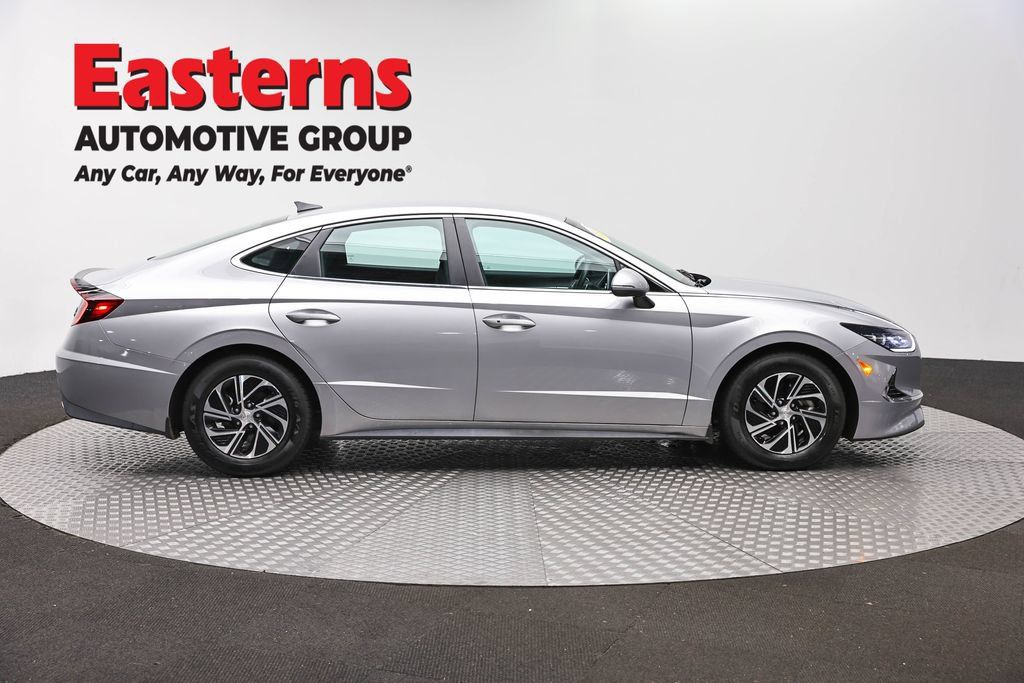 Used 2023 Hyundai Sonata Blue FWD image 6