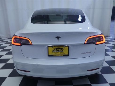 Used 2020 Tesla Model 3 Performance image 5