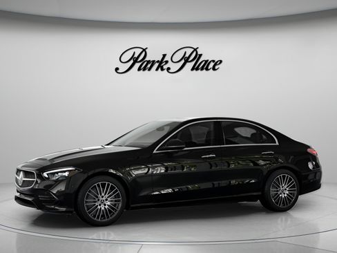 Used 2026 Mercedes-Benz C 300 Sedan image 3