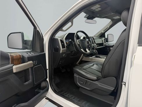 Used 2020 Ford F150 Lariat w/ Equipment Group 501A Mid AWD/4WD image 8