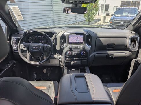 Used 2022 GMC Sierra 1500 AT4 w/ AT4 Premium Package AWD/4WD image 27
