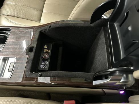 Used 2016 Land Rover Range Rover HSE image 22