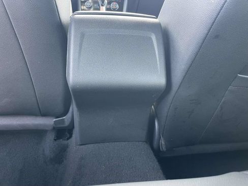 Used 2024 Volkswagen Jetta SE FWD image 13