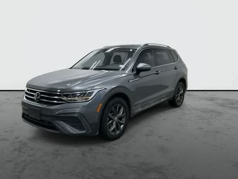 Used 2022 Volkswagen Tiguan SE FWD image 8