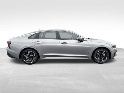 New 2026 Kia K5 GT-Line image 9