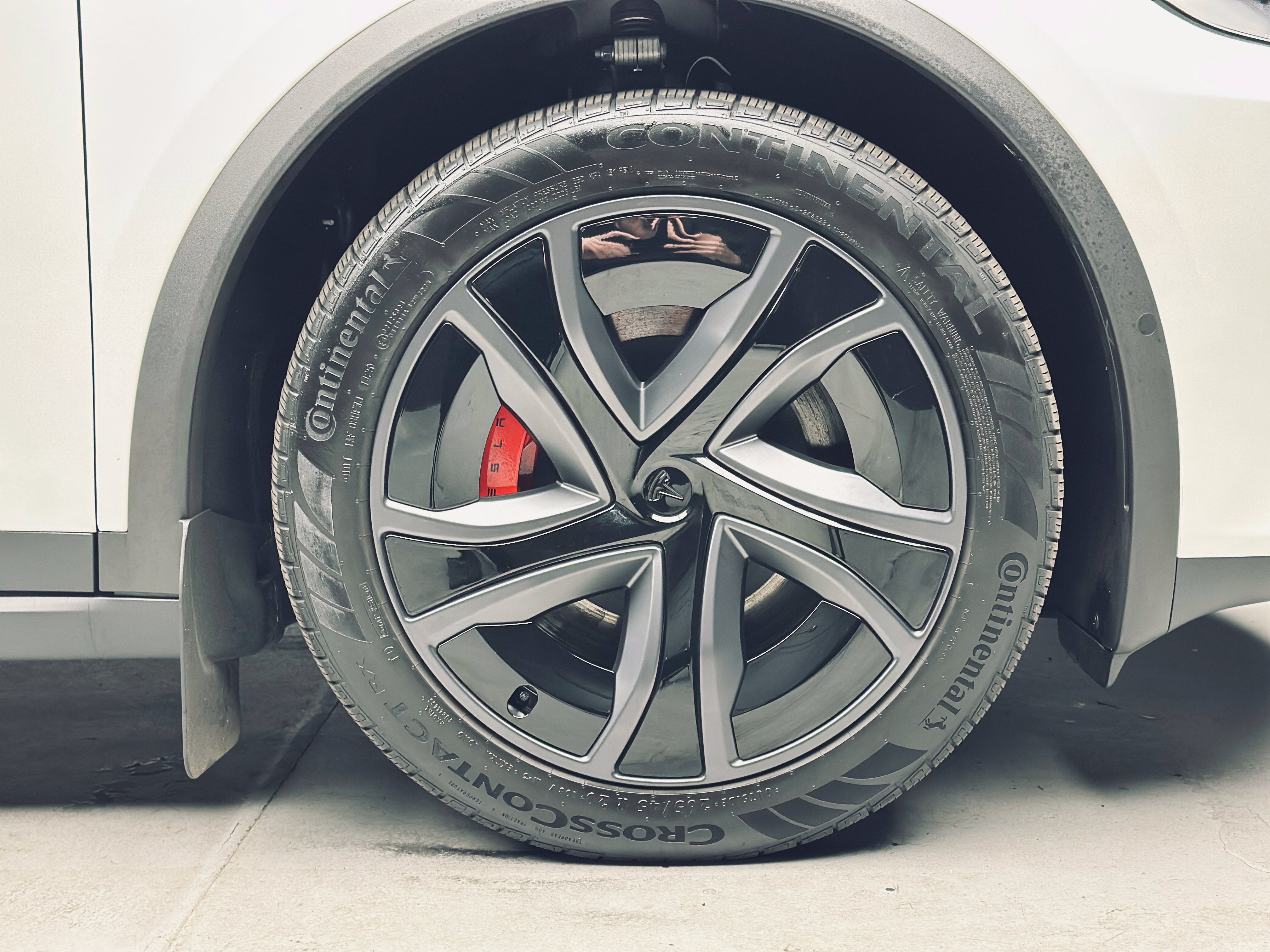 Used 2026 Tesla Model X Plaid AWD/4WD image 33