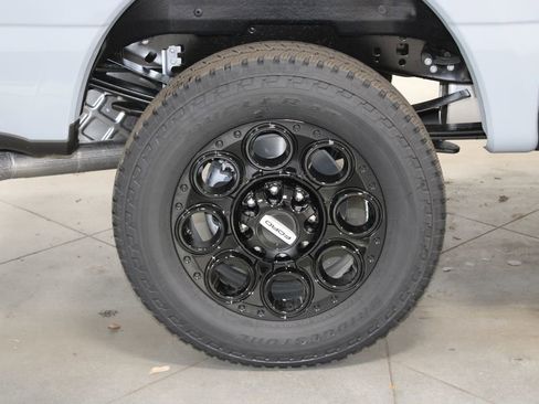 New 2026 Ford F250 Lariat w/ Black Appearance Package image 15