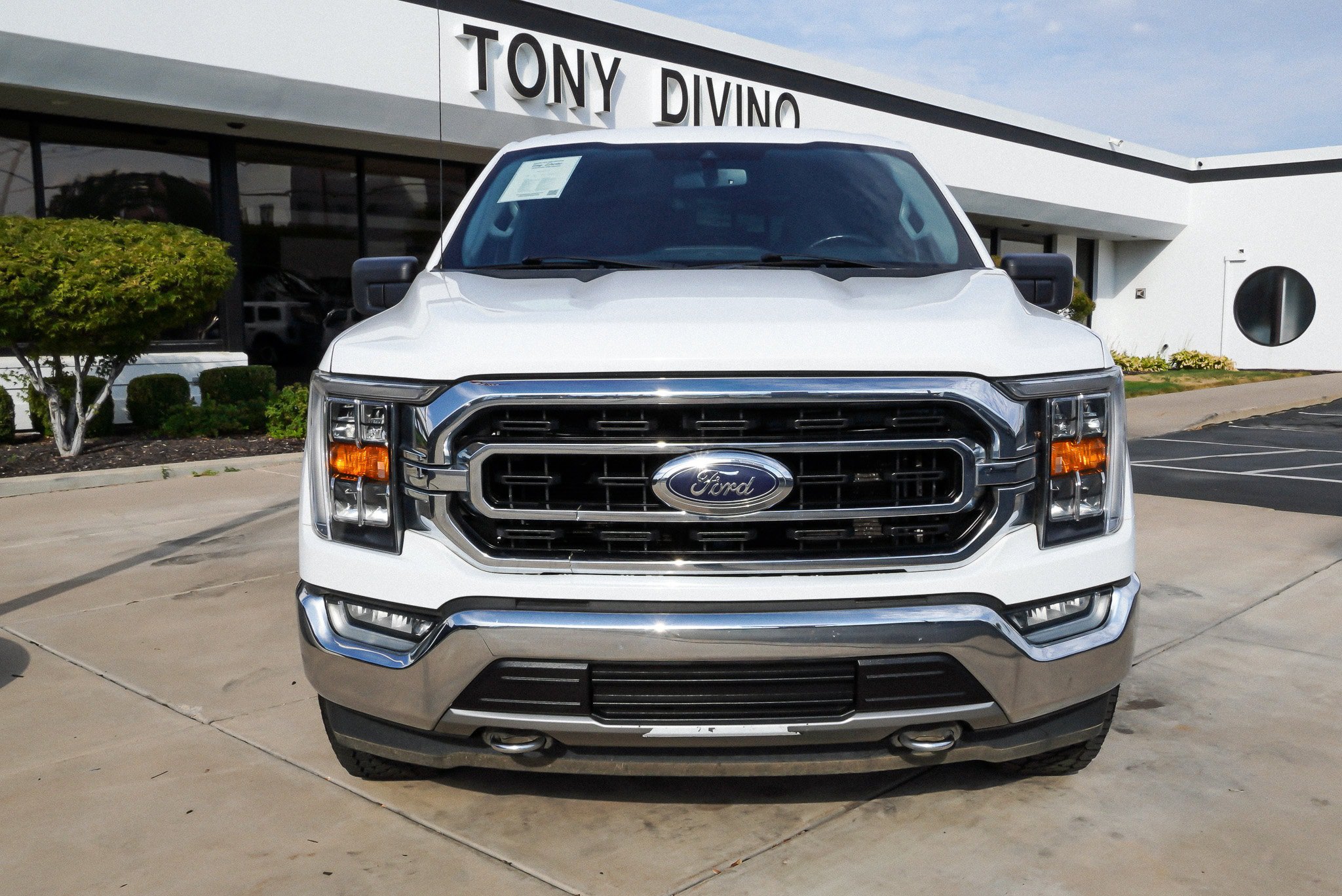 Used 2021 Ford F150 XLT w/ Equipment Group 302A High AWD/4WD image 3