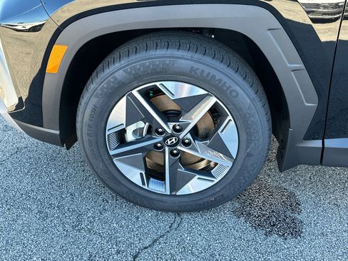 New 2025 Hyundai Tucson SEL image 11