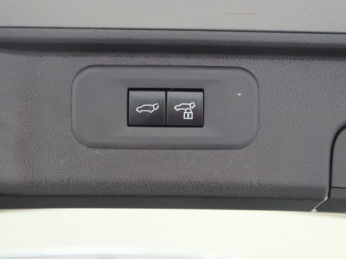 Certified 2025 Toyota Grand Highlander AWD image 35