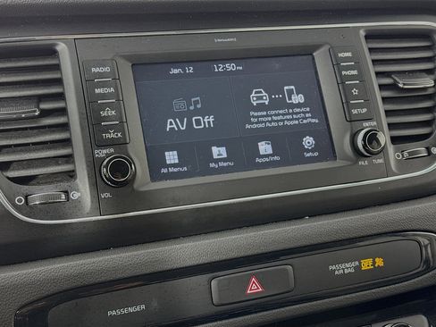 Used 2019 Kia Sedona EX image 14