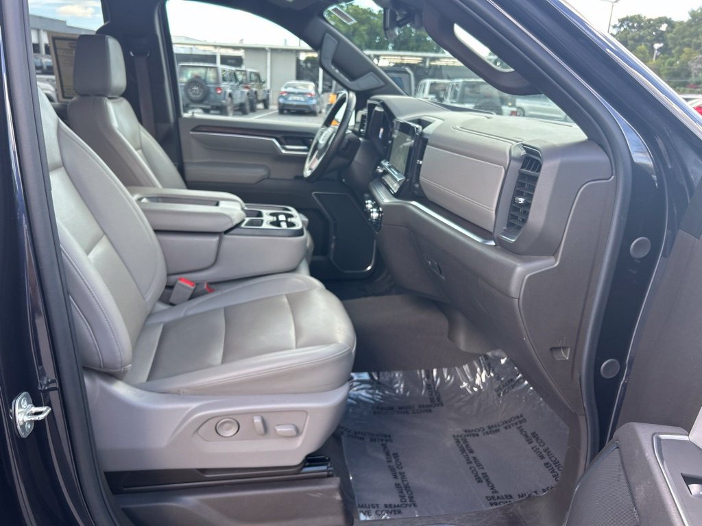 Used 2025 GMC Sierra 1500 SLT RWD image 24