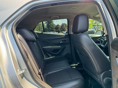 Used 2019 Buick Encore Preferred AWD/4WD image 13