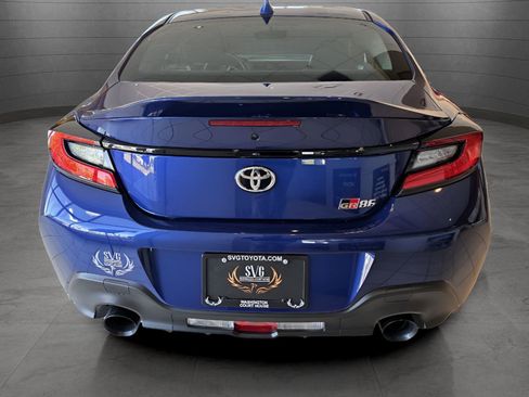 New 2025 Toyota GR86 Premium image 3