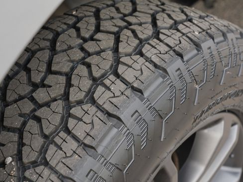 Used 2022 Ford F150 XLT w/ Equipment Group 302A High image 32