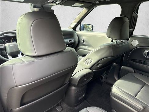 Used 2026 Hyundai Palisade Calligraphy FWD image 16