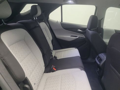 Used 2024 Chevrolet Equinox LS w/ Driver Confidence II Package FWD image 19
