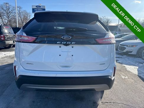 Used 2024 Ford Edge SEL w/ Convenience Package image 7