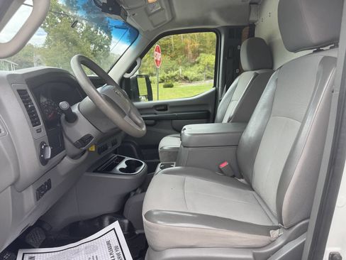 Used 2013 Nissan NV 2500 S w/ PWR Basic Pkg image 15