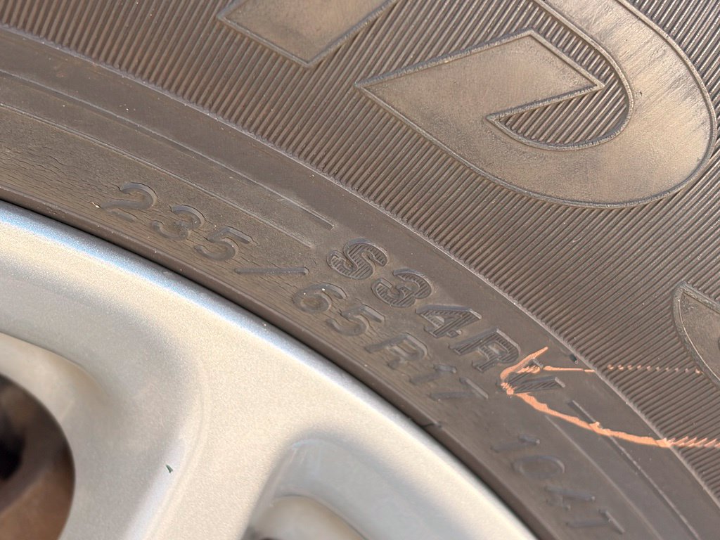 Certified 2025 Chrysler Pacifica Select FWD image 11