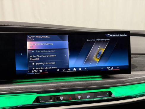 Used 2024 BMW 740i xDrive image 20