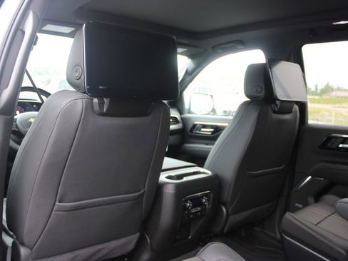 New 2026 Chevrolet Tahoe High Country AWD/4WD image 28