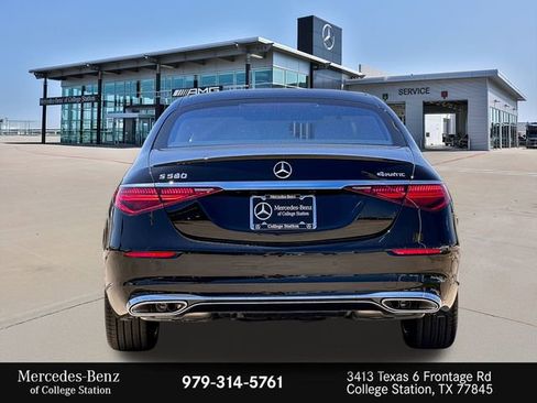 Certified 2025 Mercedes-Benz S 580 4MATIC Sedan image 9