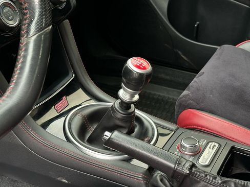 Used 2019 Subaru WRX STI image 13