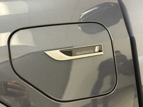 Used 2022 BMW X5 xDrive45e w/ M Sport Package image 72