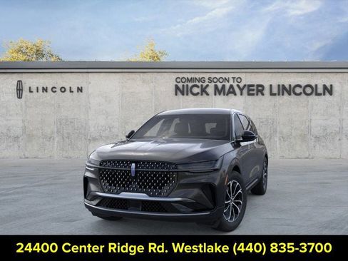 New 2026 Lincoln Nautilus Premier image 2