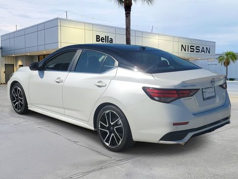 Certified 2024 Nissan Sentra SR w/ SR Premium Package FWD image 3