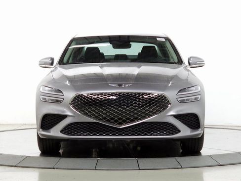 New 2026 Genesis G70 2.5T image 2
