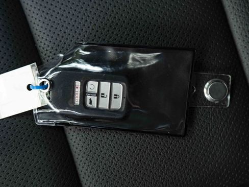Used 2025 Honda Passport EX-L image 44