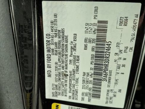 Used 2013 Ford Fusion SE FWD image 38