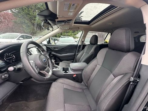 Used 2024 Subaru Outback Premium image 12