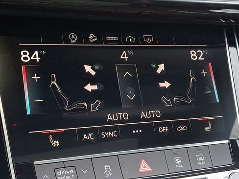 Used 2025 Audi Q7 3.0T Premium w/ Convenience Package image 16