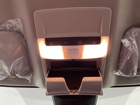 New 2025 Nissan Sentra S image 32