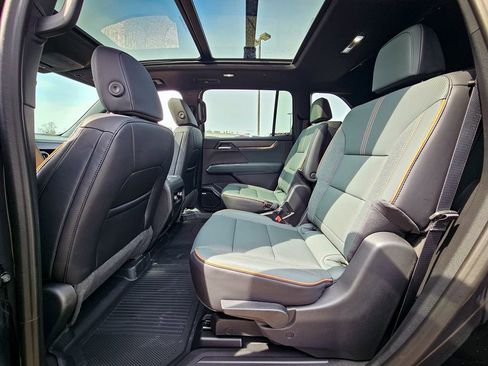 New 2026 GMC Acadia AT4 image 32