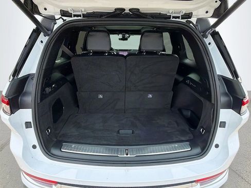 Used 2021 Jeep Grand Cherokee L Overland w/ Luxury Tech Group IV image 13