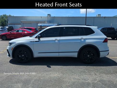 Used 2024 Volkswagen Tiguan SE R-Line AWD/4WD image 8